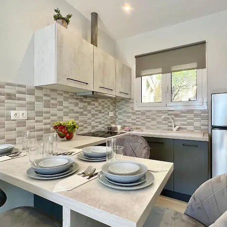 Apartamento Nissaki And Vasilis House *